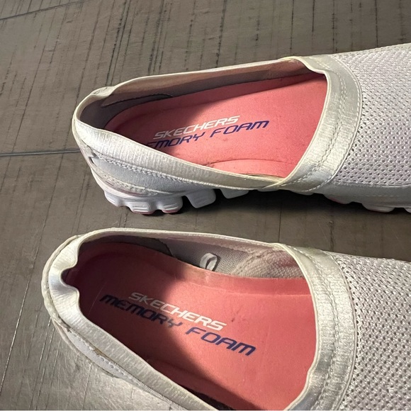 Skechers EZ Flex Take It Easy Slip On Walking Shoe Womens Size 6 Beige - Picture 7 of 9